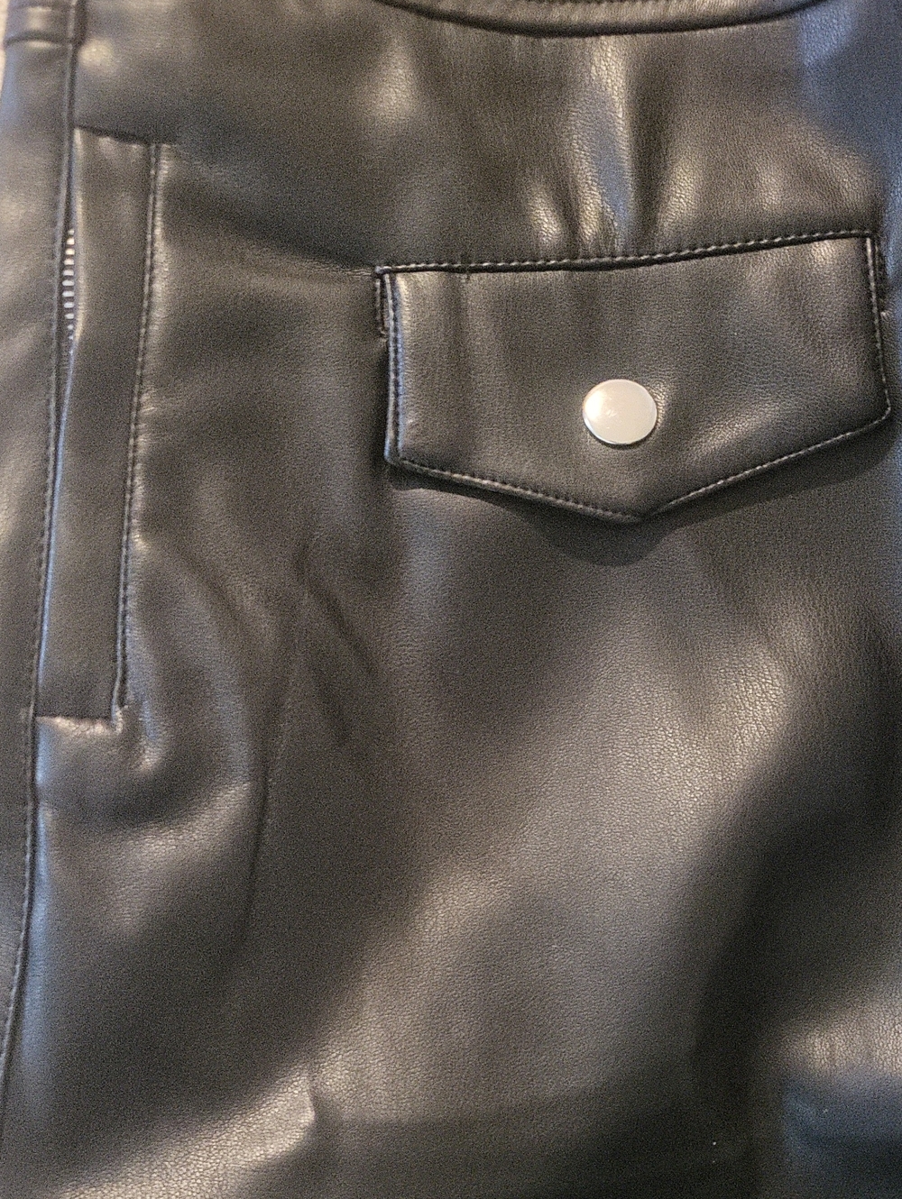 NWT🖤 Sexy Black Faux Leather Zip Pencil Skirt - Picture 5 of 6
